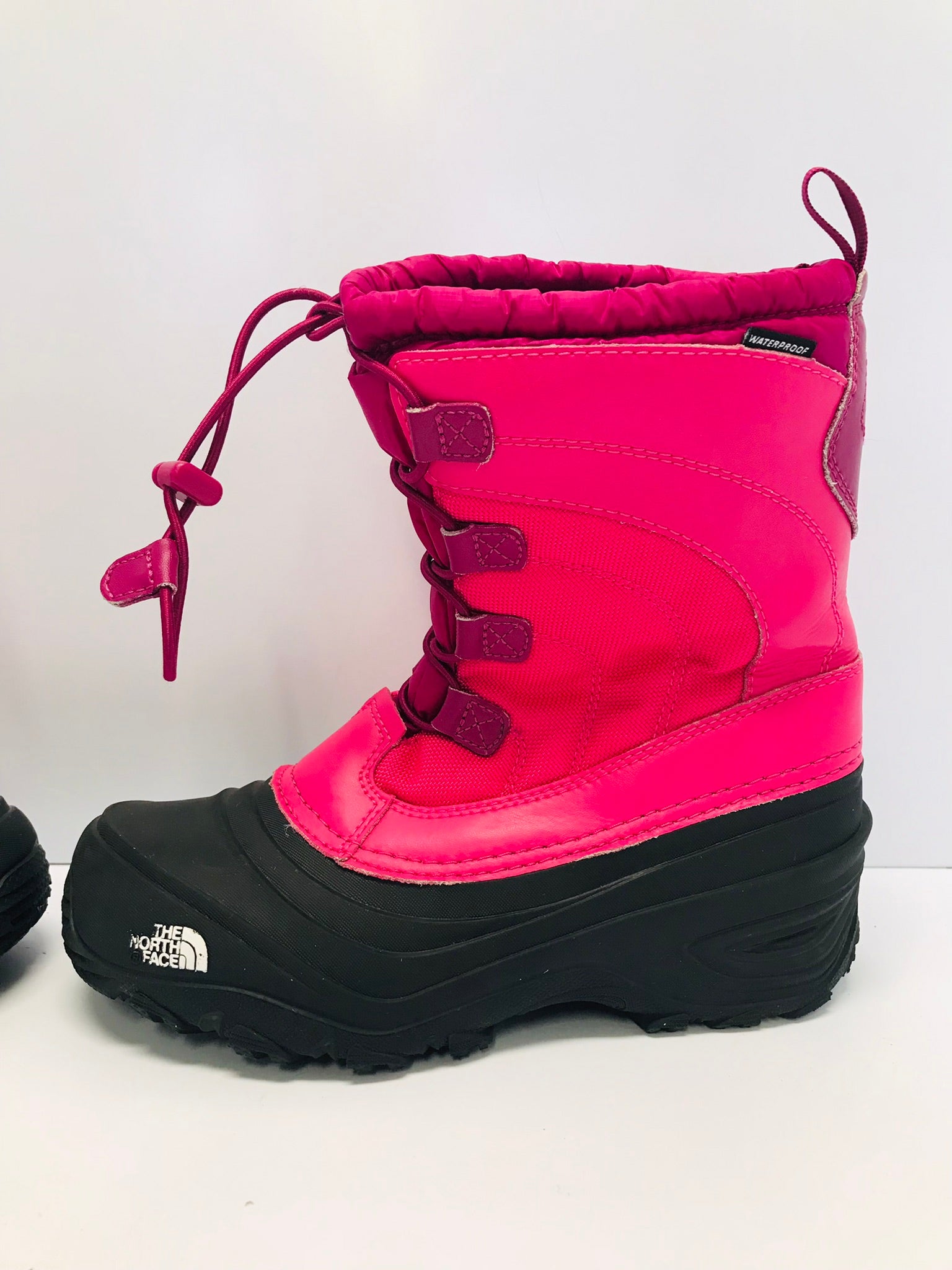 Youth size 5 hot sale snow boots