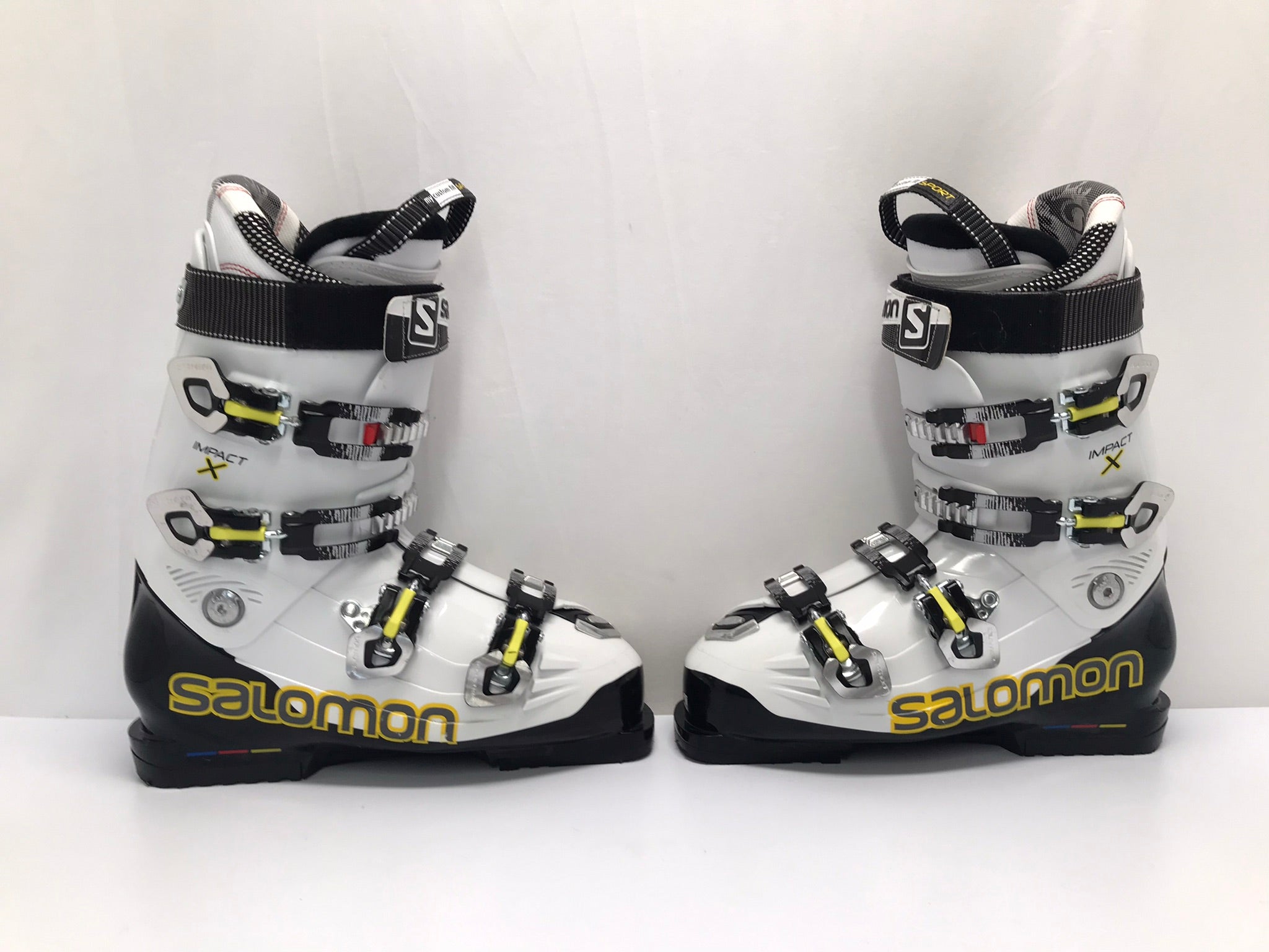 Ski Boots Mondo Size 28.5 Men s Size 10.5 327 mm Salomon Impact White KidsStuffCanada