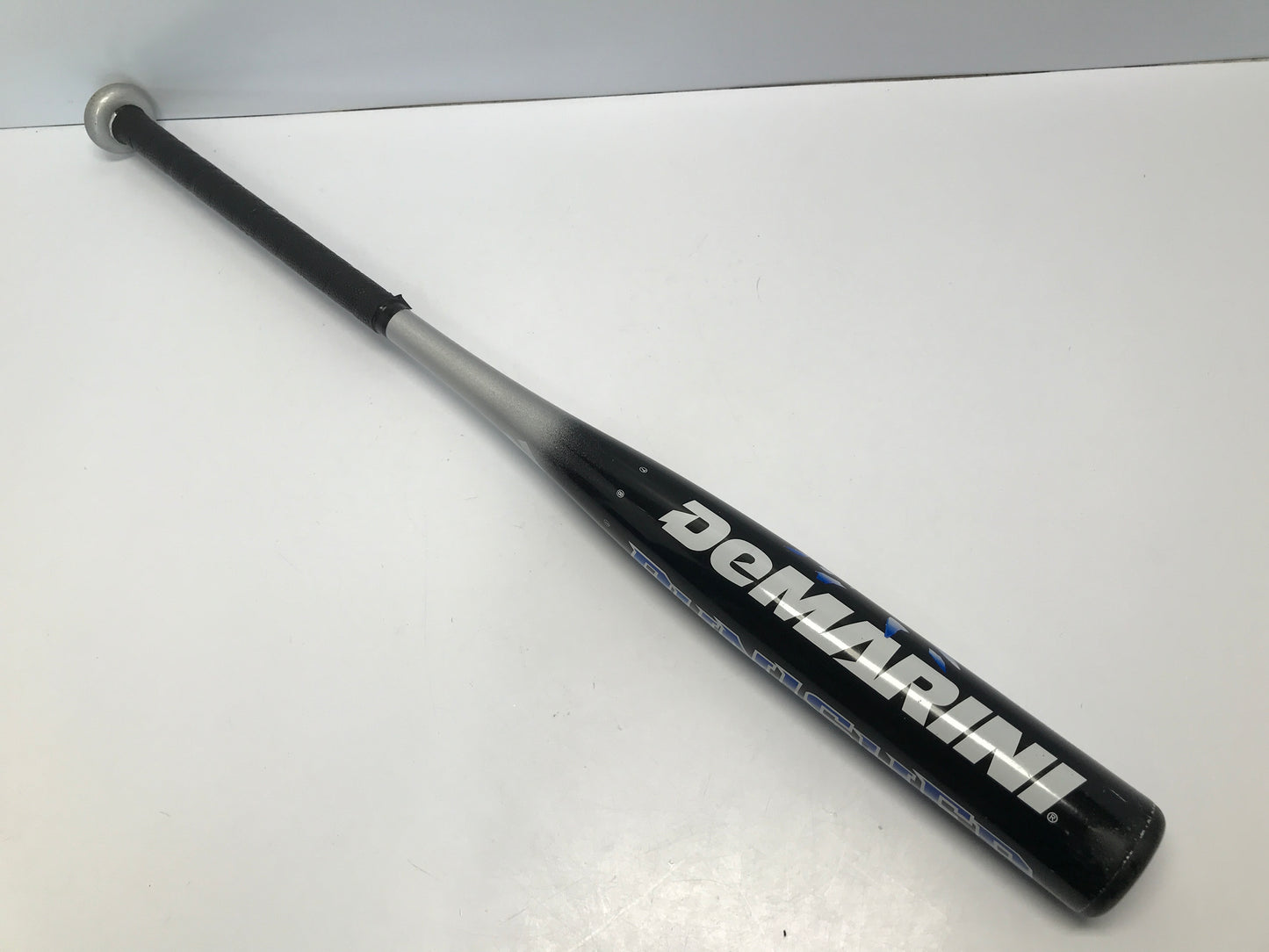 Baseball Bat 30 inch 18.5 oz Demarini Punisher Black Blue Excellent