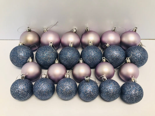 Christmas Ornaments 23 Purple Blue Bling Glam Gently Used