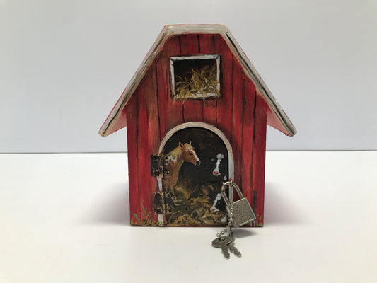 Handmade And Painted Horse Barn 7x6x4.5 Piggy Bank Lock and Key