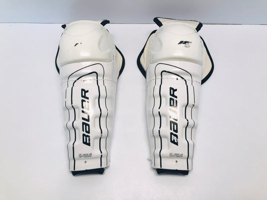 Hockey Shin Pads Child Size 10 inch Age 6-8 Bauer White Black Excellent