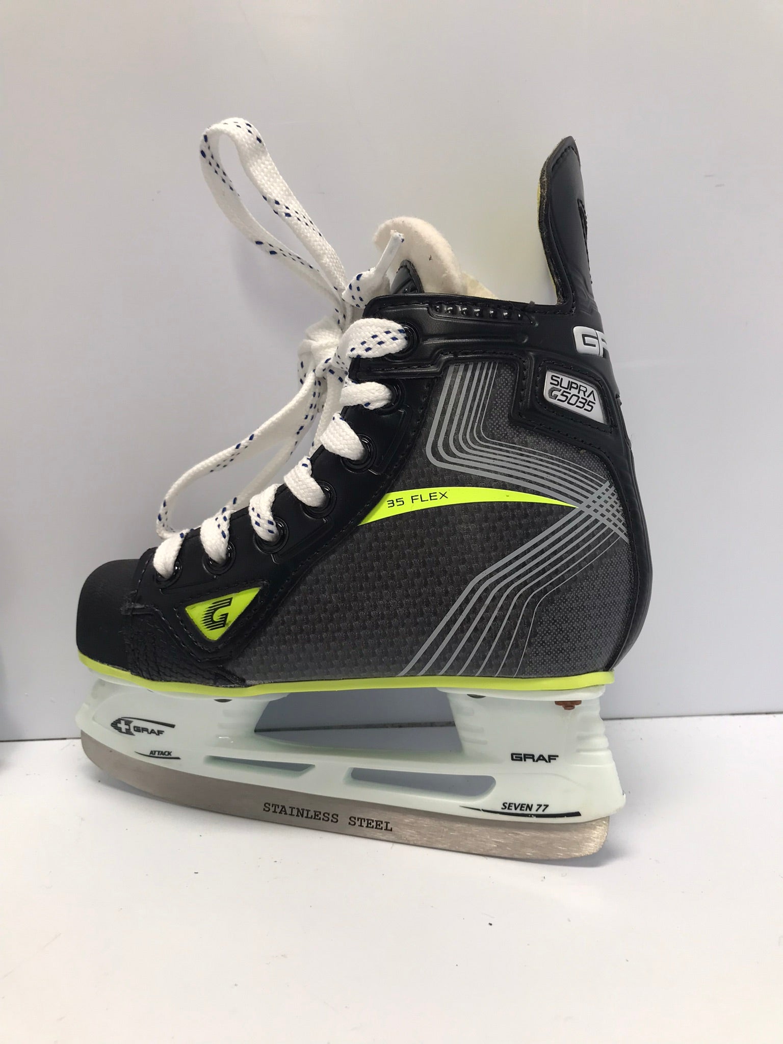 Ice skates size 11 shop toddler