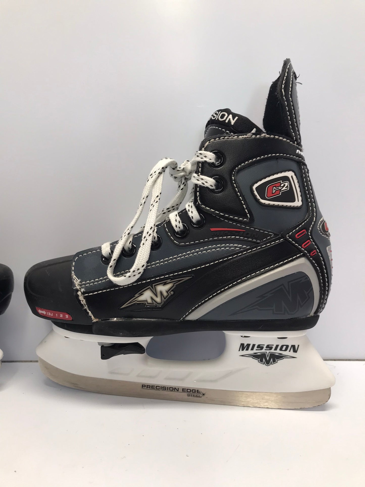 Hockey Skates Child Size 13-3 Shoe Size Adjustable Mission Like New