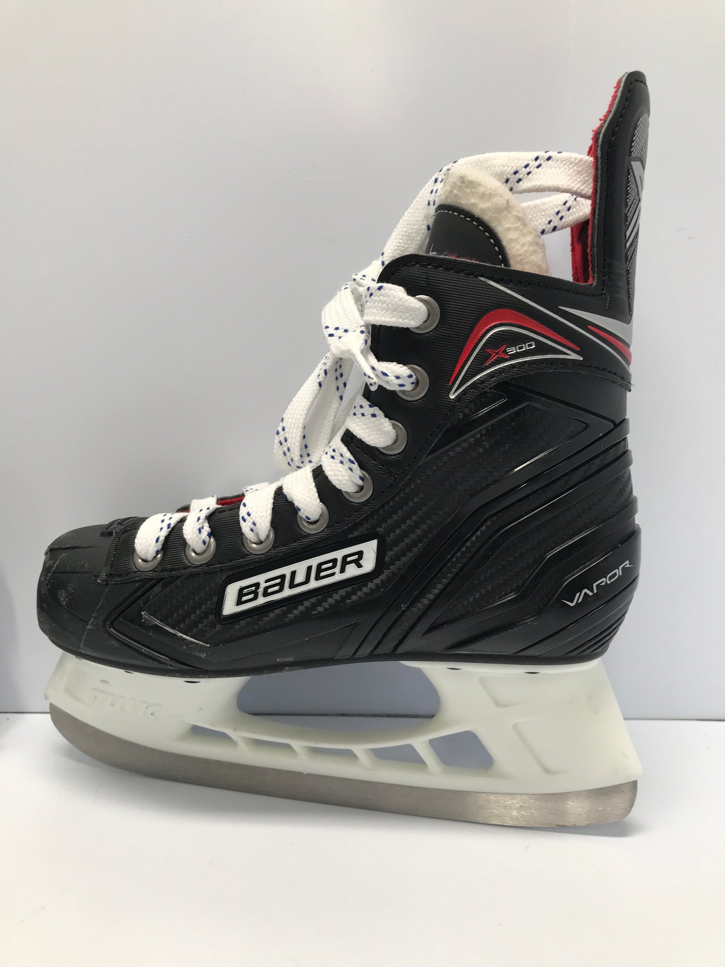 Hockey Skates Child Size 3 Shoe Size 2 Bauer Vapor Excellent