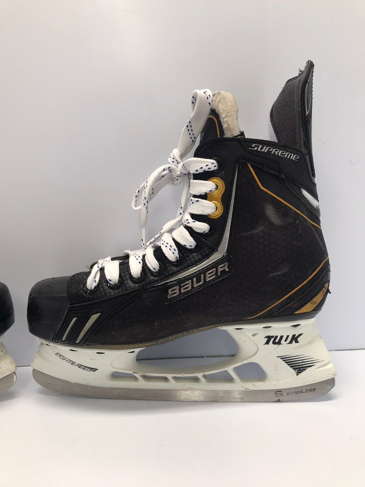 Hockey Skates Men's Size 8 Shoe 6.5 Skate Size Bauer Supreme One.6