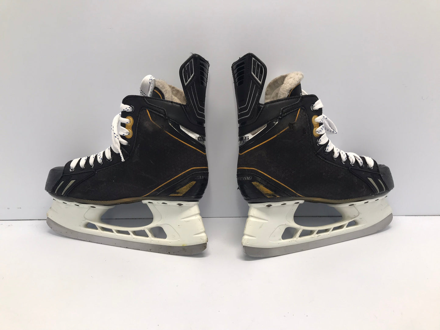 Hockey Skates Men's Size 8 Shoe 6.5 Skate Size Bauer Supreme One.6