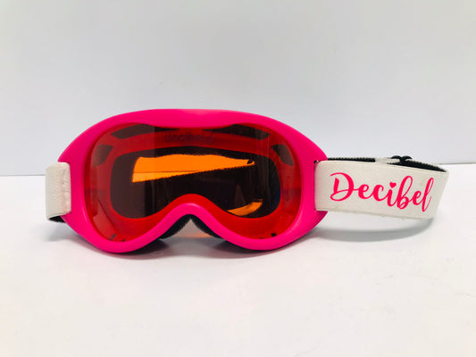 Ski Goggles Child Size 4-7 Decibel Brilliant Pink White with Orange Lense Like New