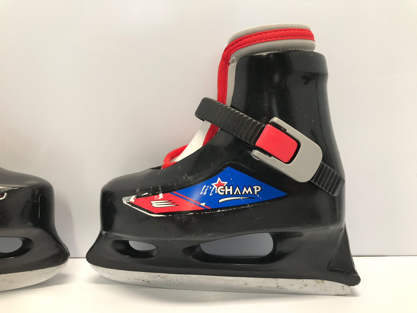 Ice Skates Child Size 8-9 Toddler Bauer Lil Sport Black Red Adjustable