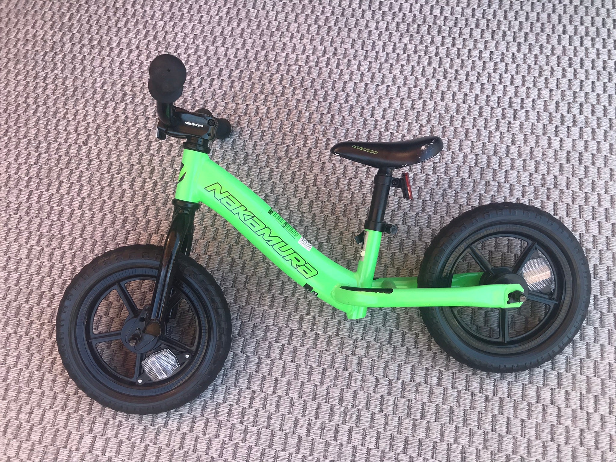 Nakamura Kids 12 Balance Run Bike Foam Wheels Adjustable Height Lime and Black Excellent Condition