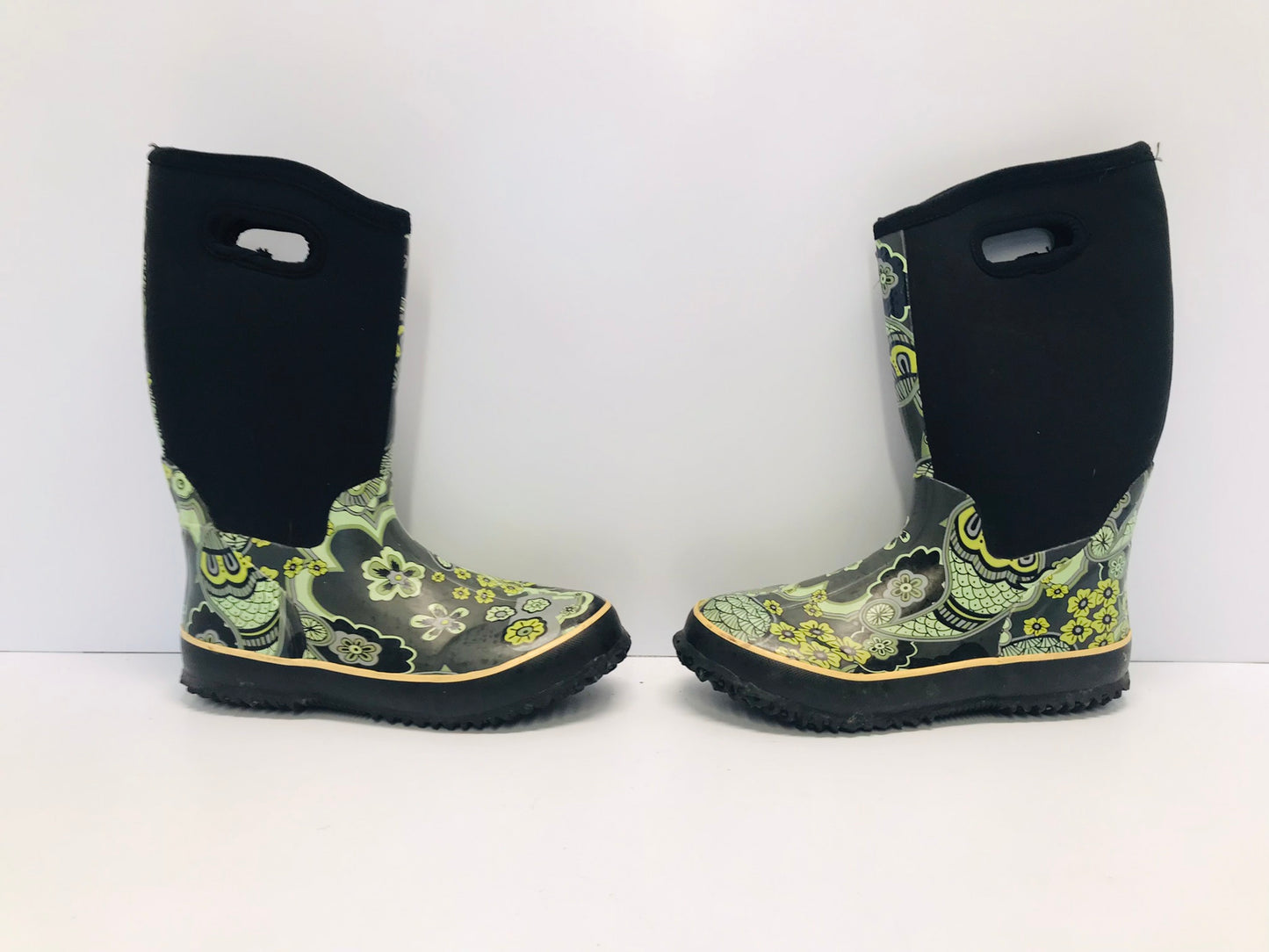 Winter Boots Rain Boots Bogs Style Women's  Size 6 Neoprene Black Lime