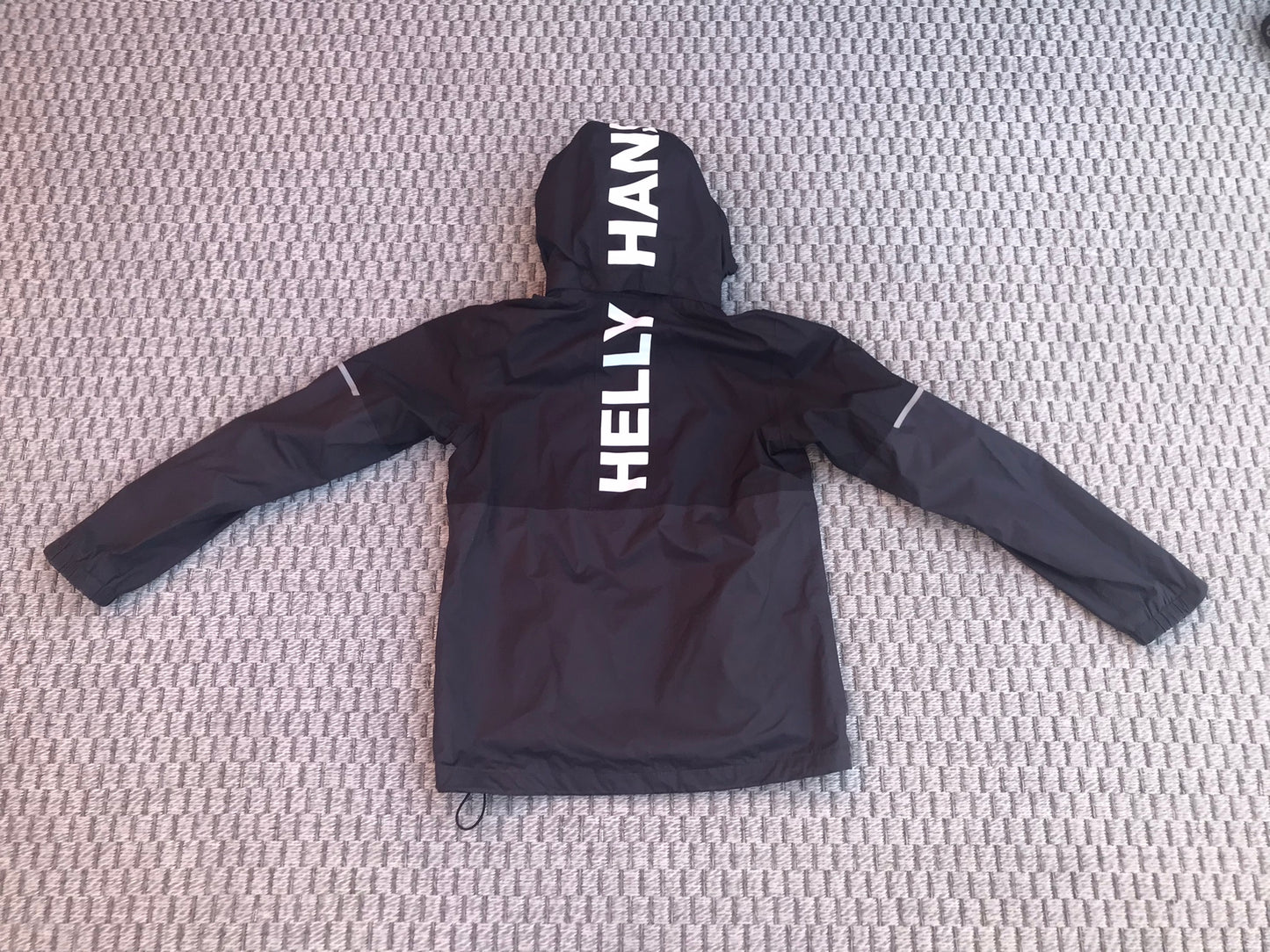 Rain Coat Child Size 14 Youth Helly Hansen Excellent Quality Black