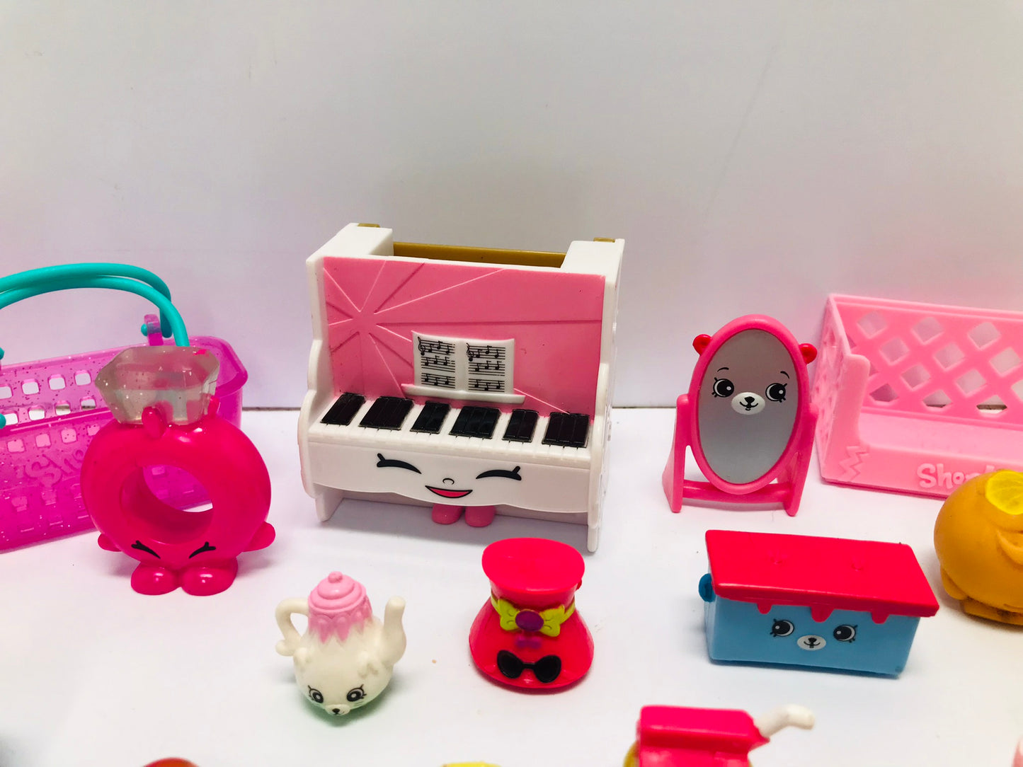 Shopkins Toys Assorted Lot Excellent