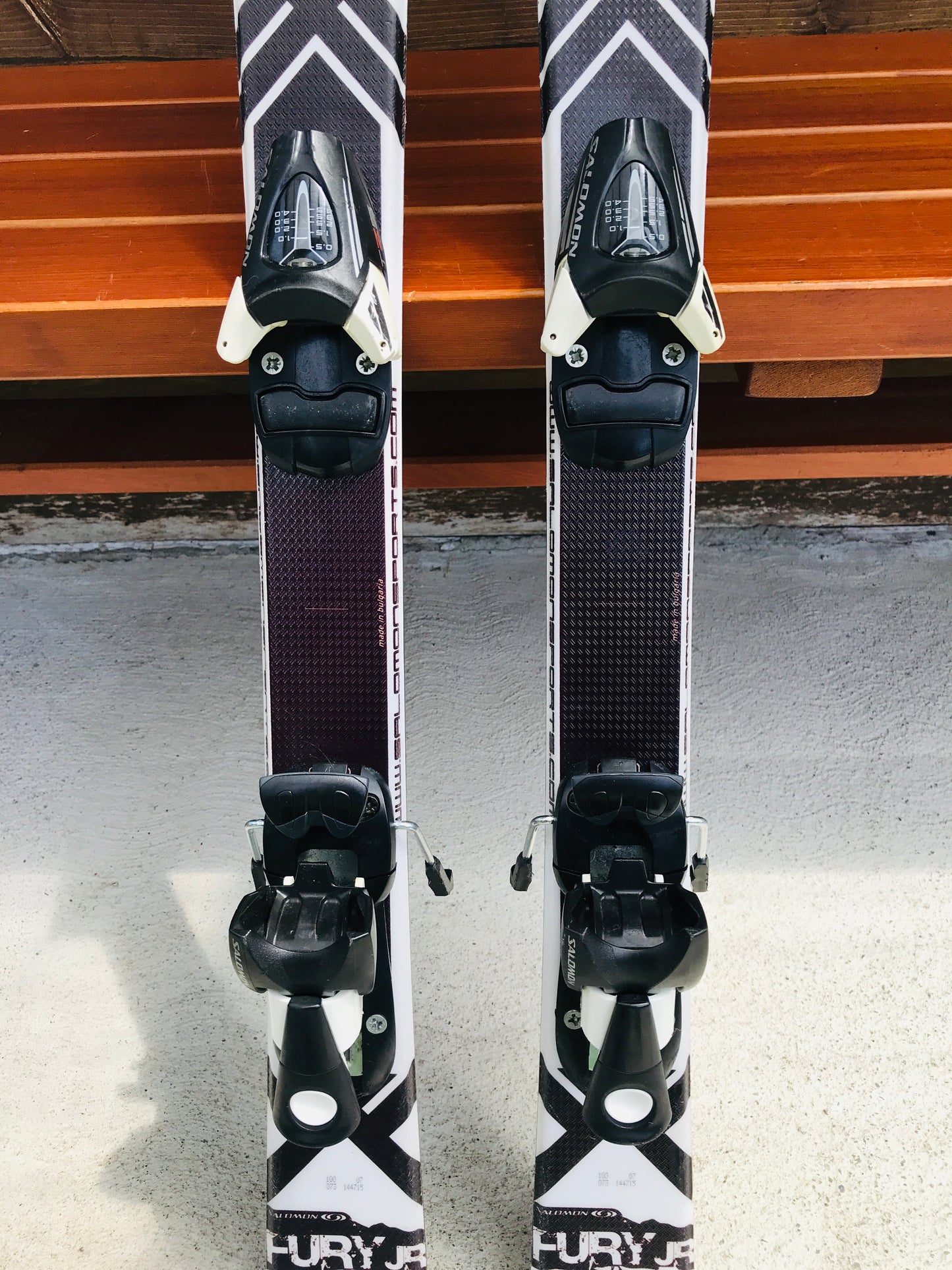 Ski 100 Salomon White Black Red Parabolic With Binding