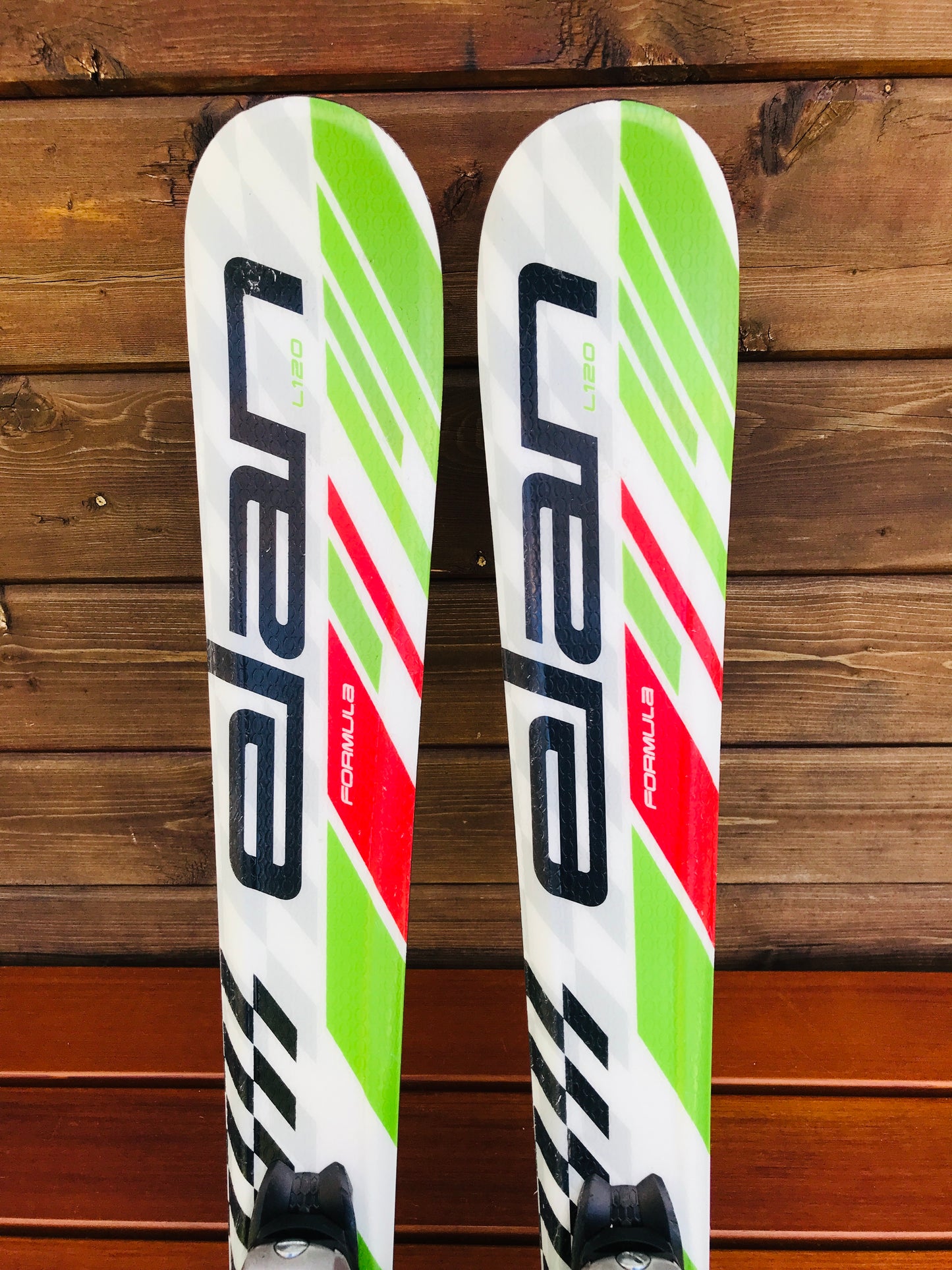 Ski 120 Elan Green White Red Parabolic With Bindings