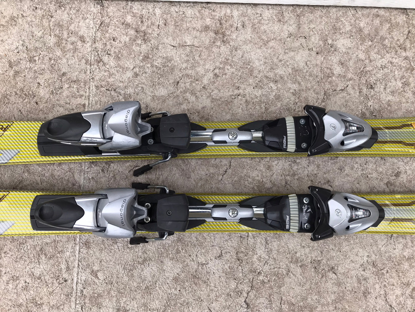 Ski 156 Head Parabolic Yellow Gold With Bindings Like New