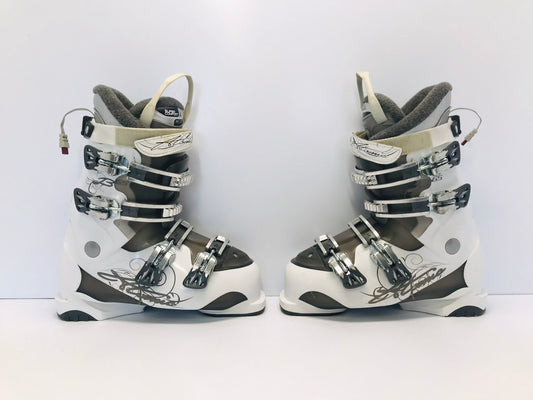 Ski Boots Mondo Size 26.0 Ladies Size 9.5 304 mm Atomic White and Grey Excellent