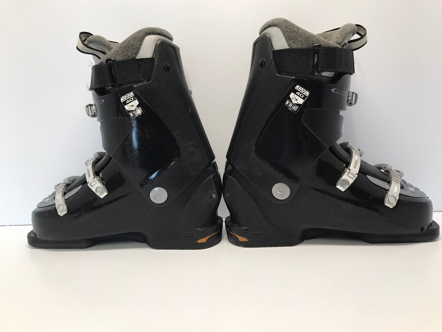 Ski Boots Mondo Size 26 Men's Size 8 Ladies Size 9 301mm Head Soft Walk Black Blue