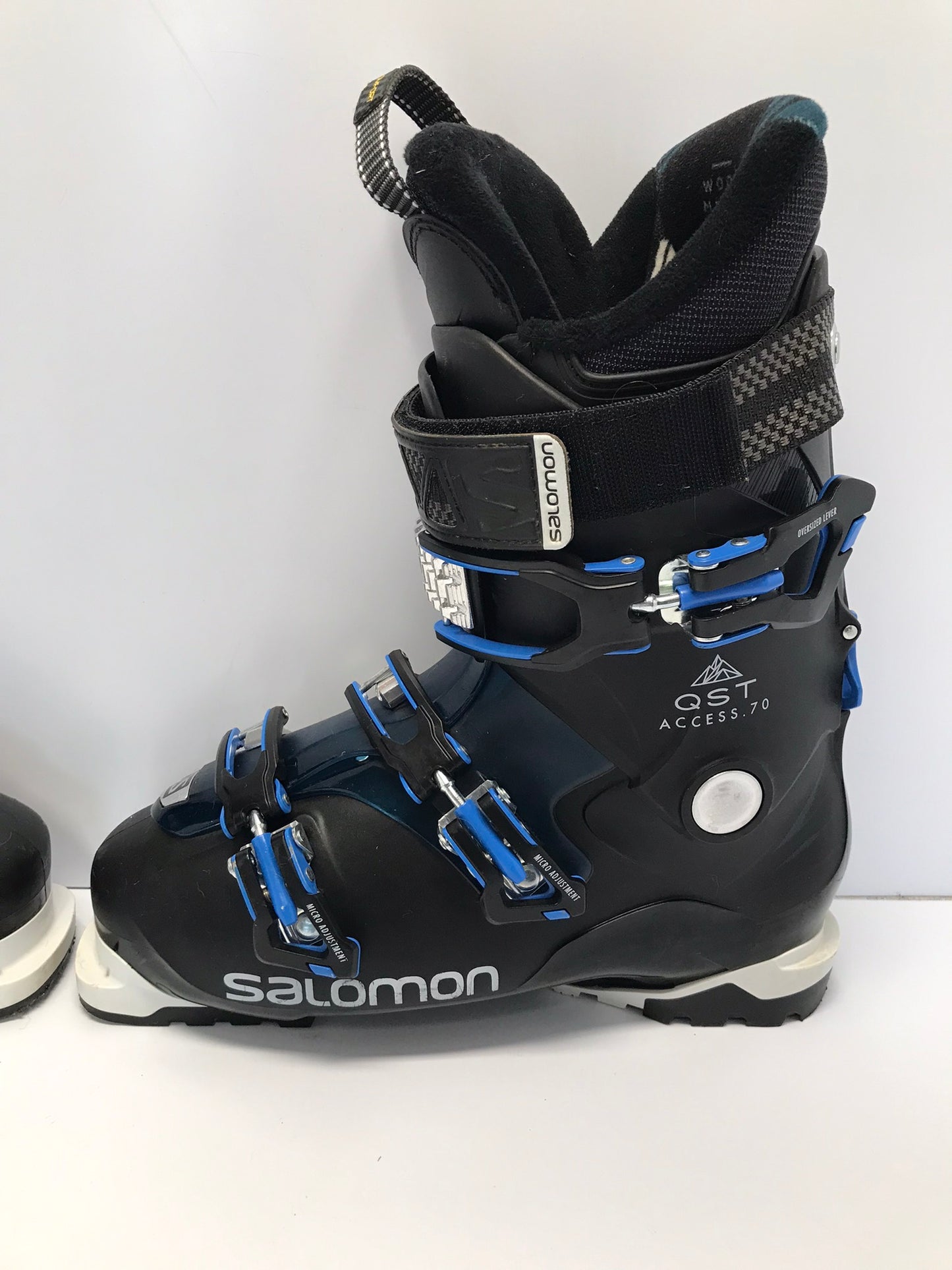 Ski Boots Mondo Size 27.5 Men's Size 9.5 Ladies Size 10.5 318mm Salomon Access .70 Black Blue New Demo Model