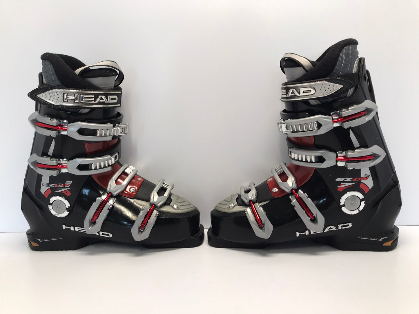 Ski Boots Mondo Size 27.5 Men's Size 9.5 Ladies Size 10.5 321mm Head Soft Walk Black Red Excellent