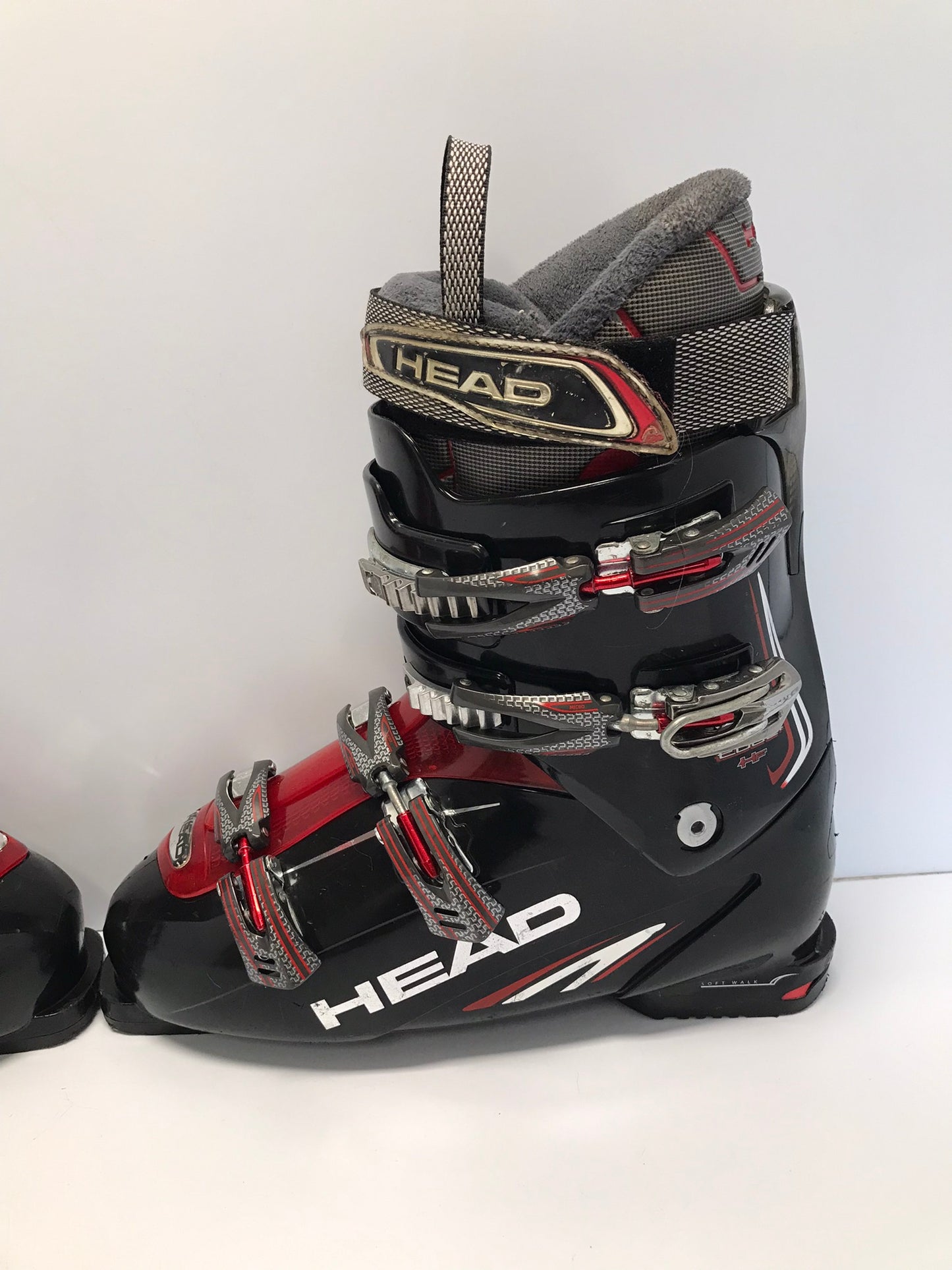 Ski Boots Mondo Size 32 Men's Size 14  365mm Head Soft Walk Black Red