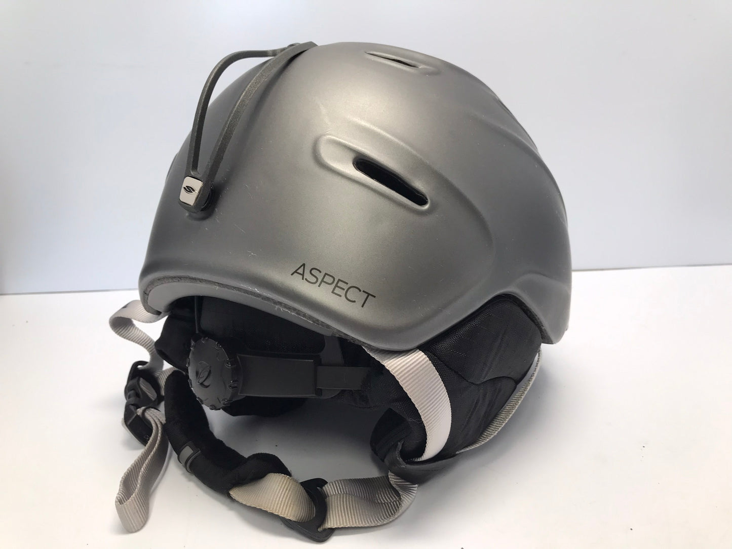 Ski Helmet Adult Size Large Smith Aspect Grey Excellent