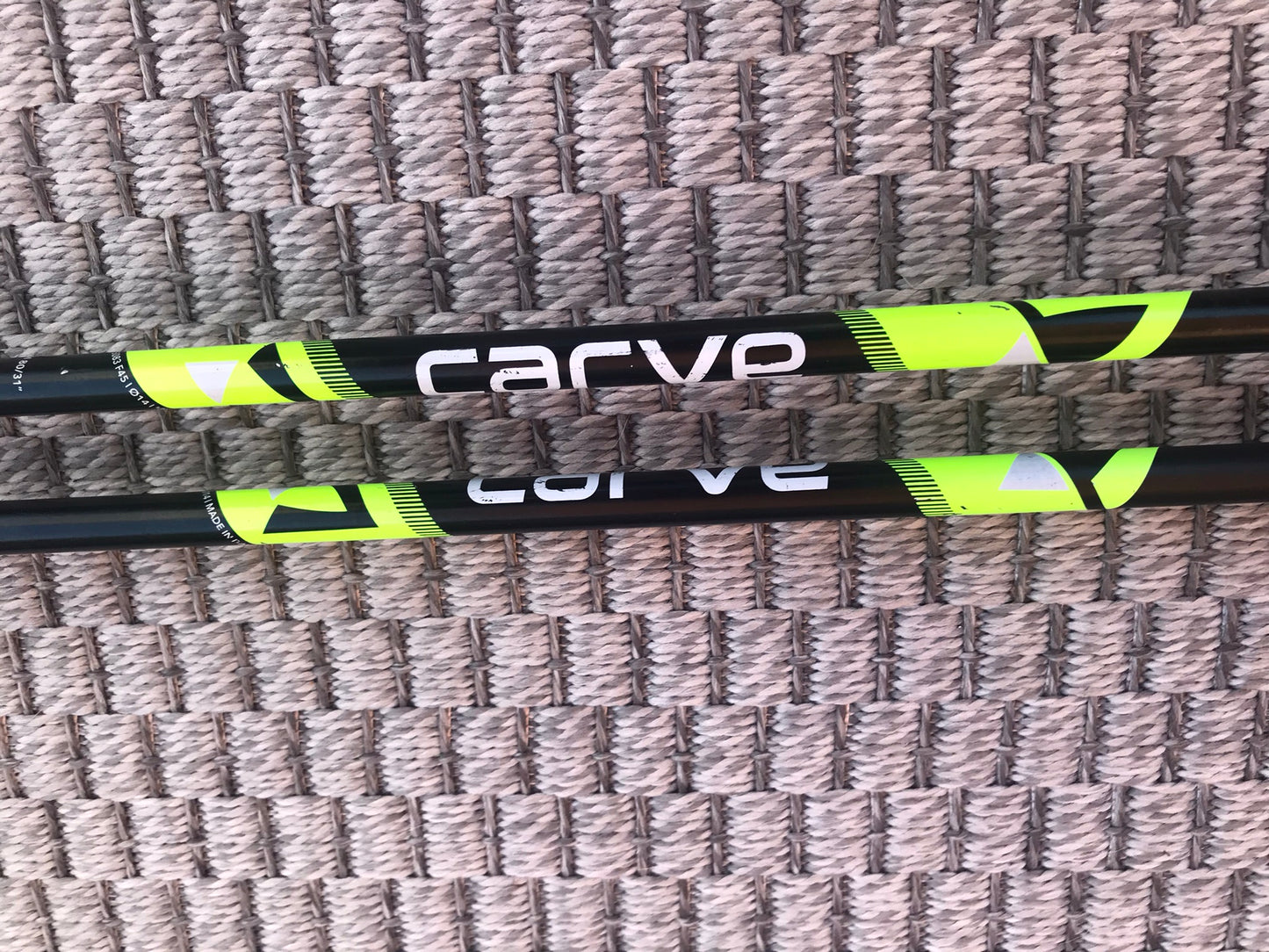 Ski Poles Child Size 31 inch 80 cm Tecno Carve Black Lime