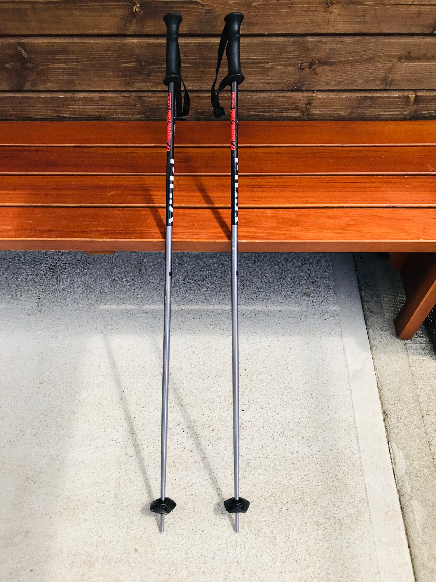 Ski Poles Child Size 41in 105cm Volji Grey Black Excellent