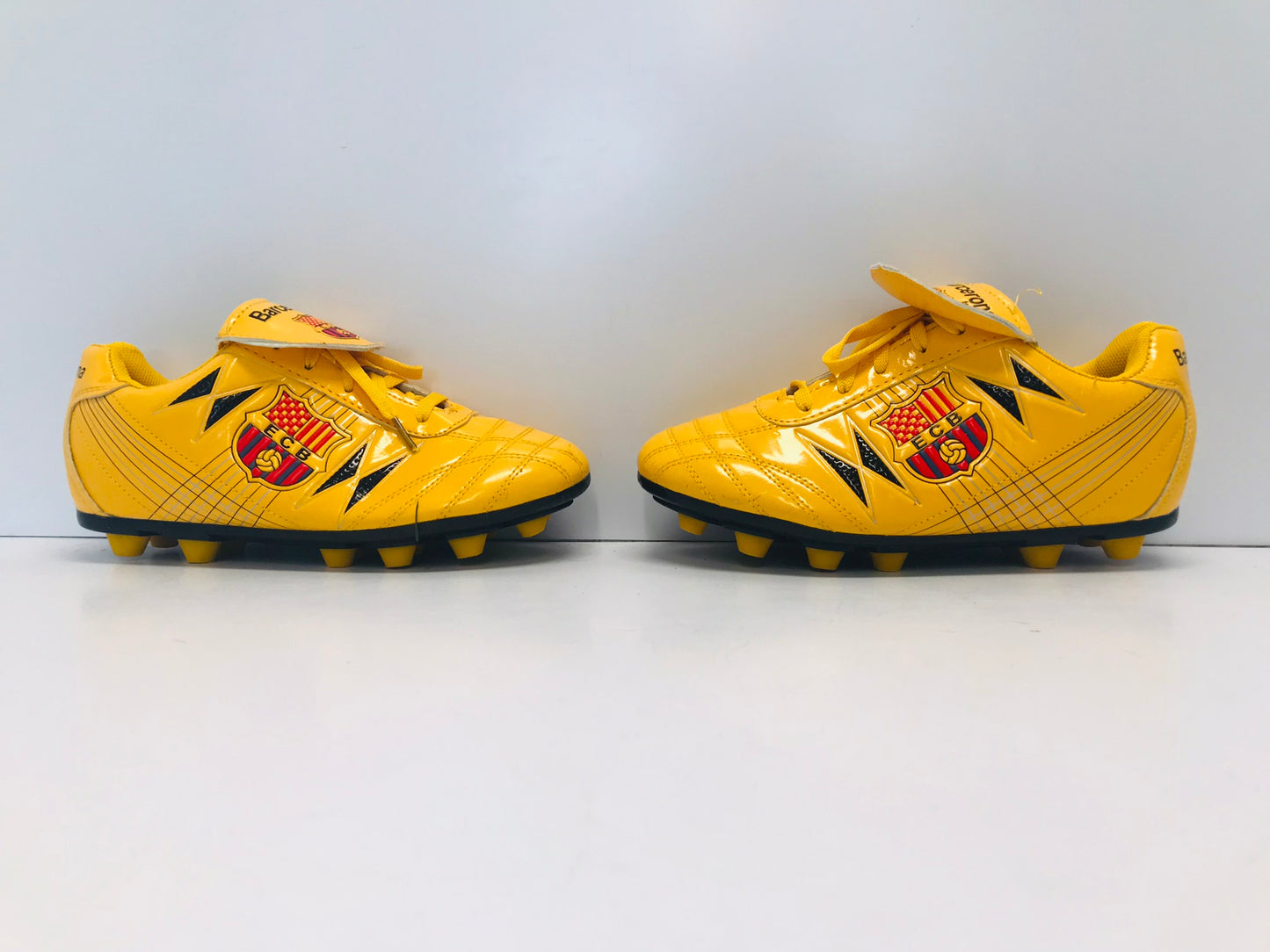 Soccer Shoes Cleats Child Size 2 Barcerona Teams Yellow Excellent