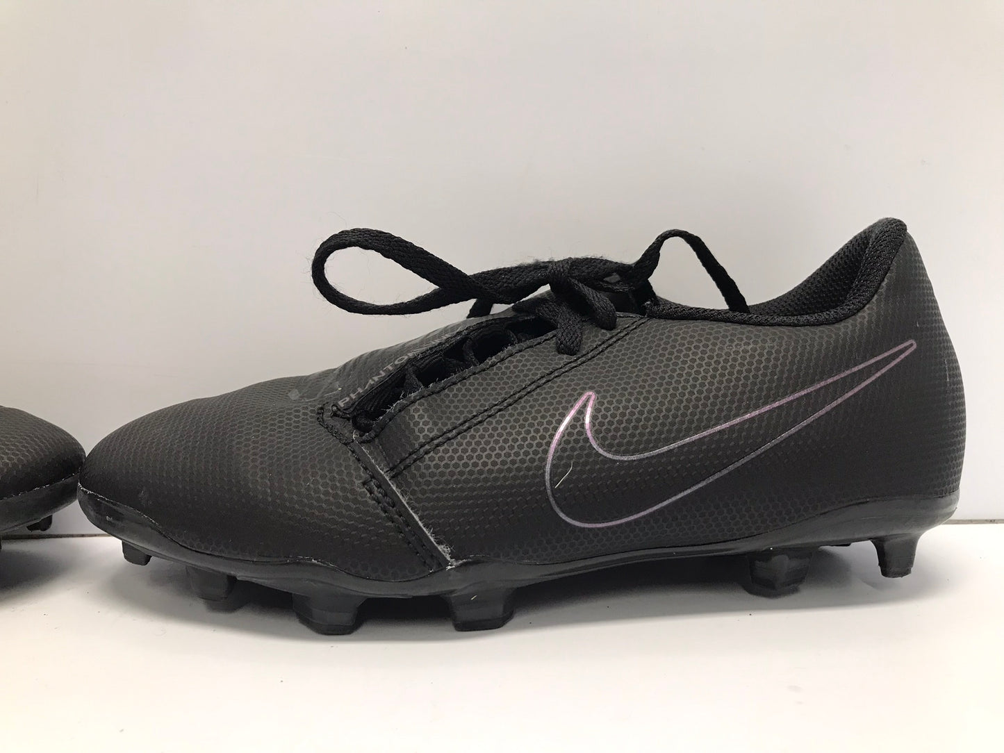 Soccer Shoes Cleats Child Size 2 Nike Phantom Black Purple Outstanding Quality