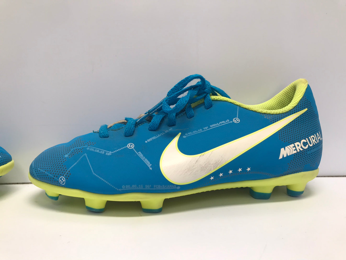 Soccer Shoes Cleats Child Size 3 Nike Murcurial Nemar Blue Lime Excellent