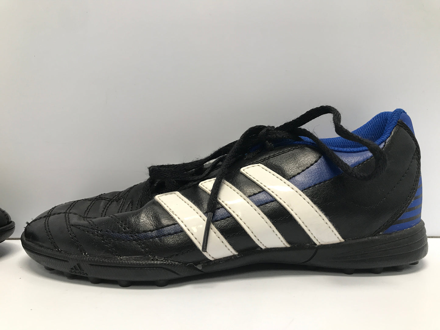 Soccer Shoes Cleats Child Size 4.5 Indoor Adidas Blue Black