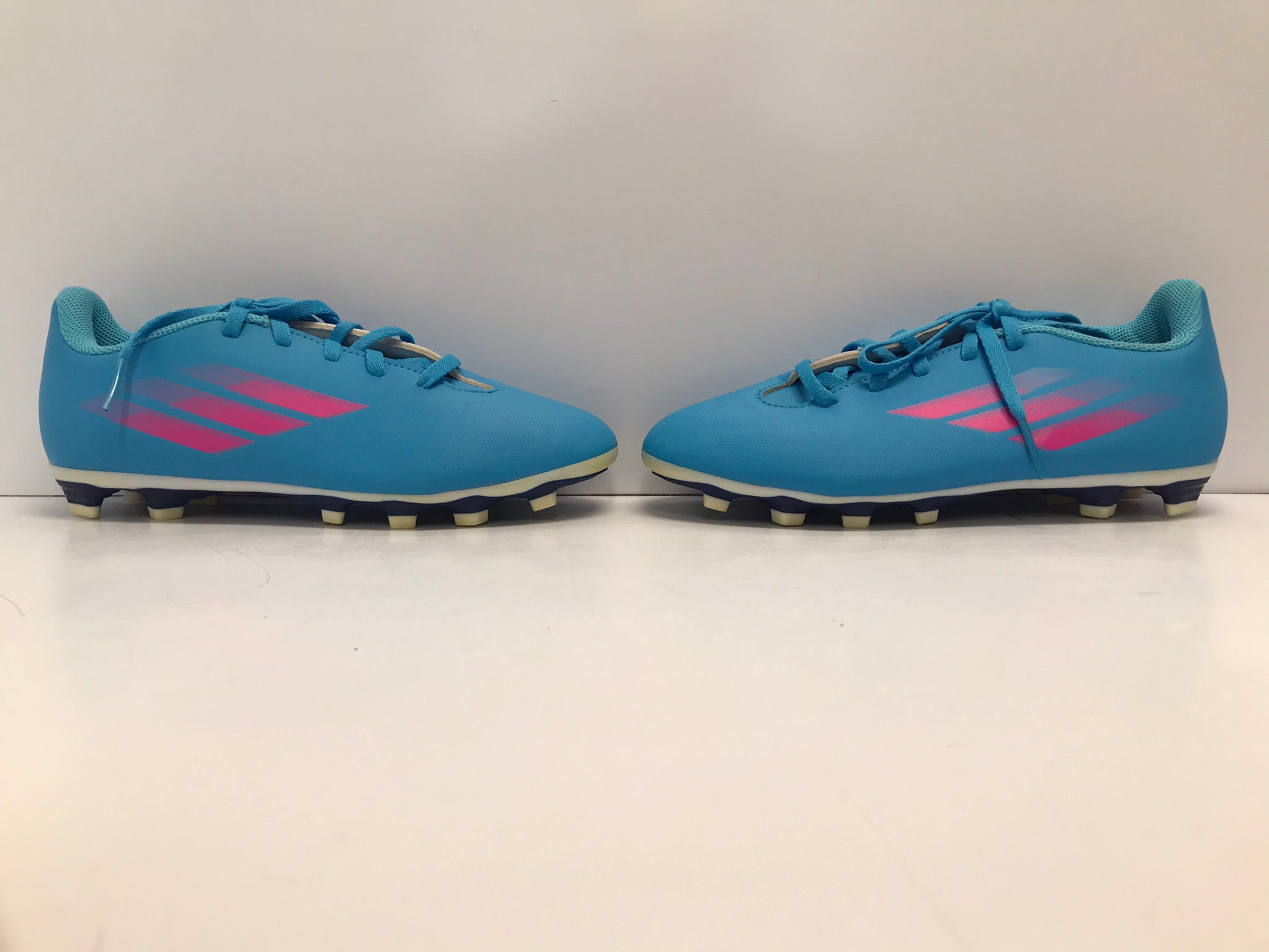 Powder on sale blue cleats