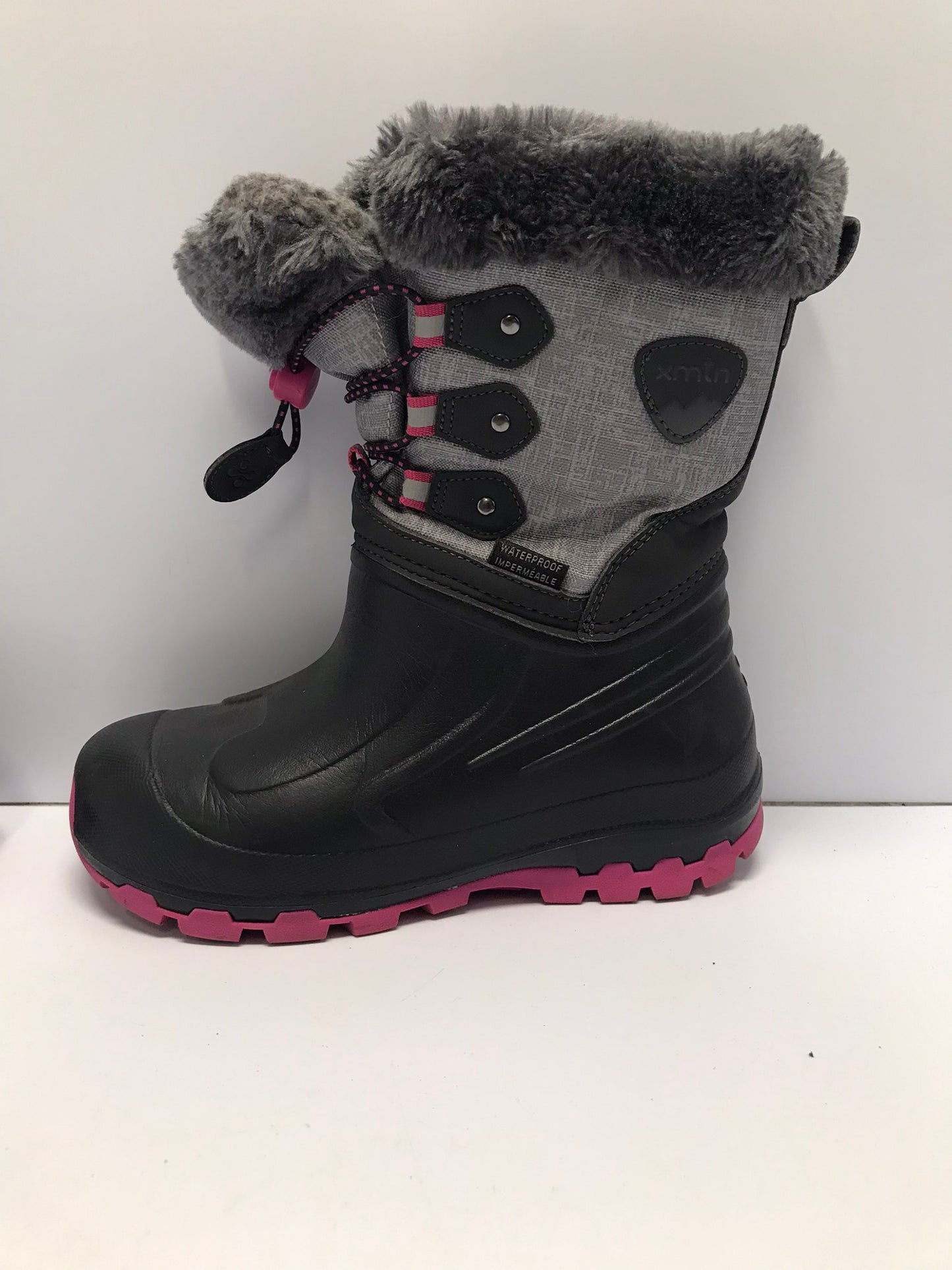 Winter Boots Child Size 2 Canadian Waterproof Grey Pink