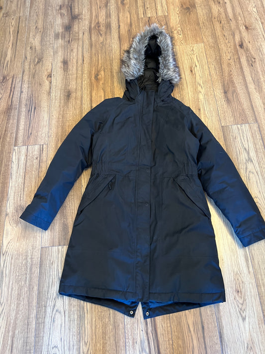 Winter Coat Women's Size Medium The North Face With Faux Fur Black New Never Been Worn Outstanding Qualty