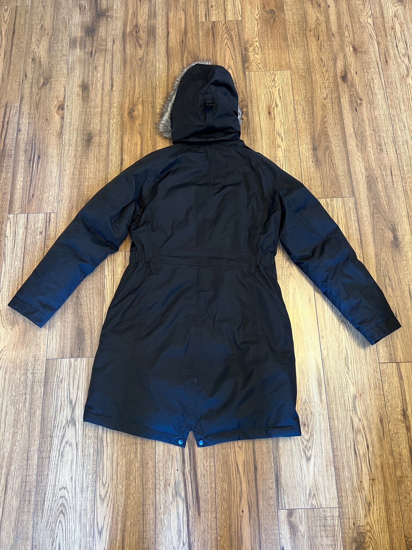 Winter Coat Women's Size Medium The North Face With Faux Fur Black New Never Been Worn Outstanding Qualty