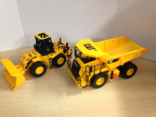 Tonka Lights and Sounds Large Dump Truck and Excavator 14-18" Long