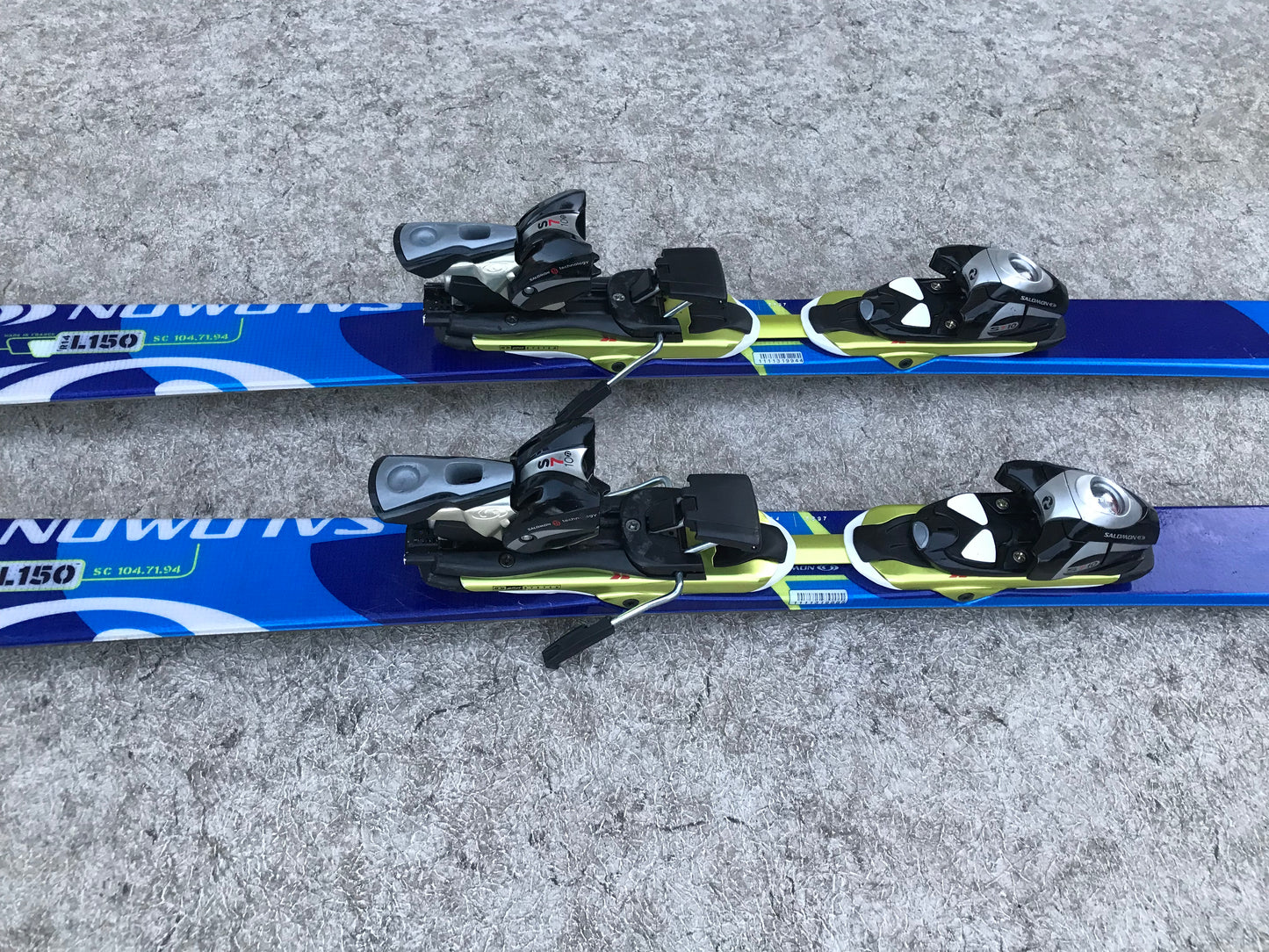 Ski 150 Salomon Brilliant Blue Parabolic With Bindings Excellent