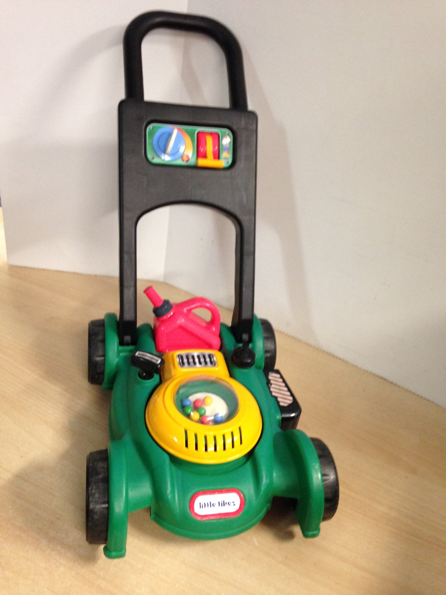 Little Tikes Lawn Mower With Gas Can Just Like Daddy's