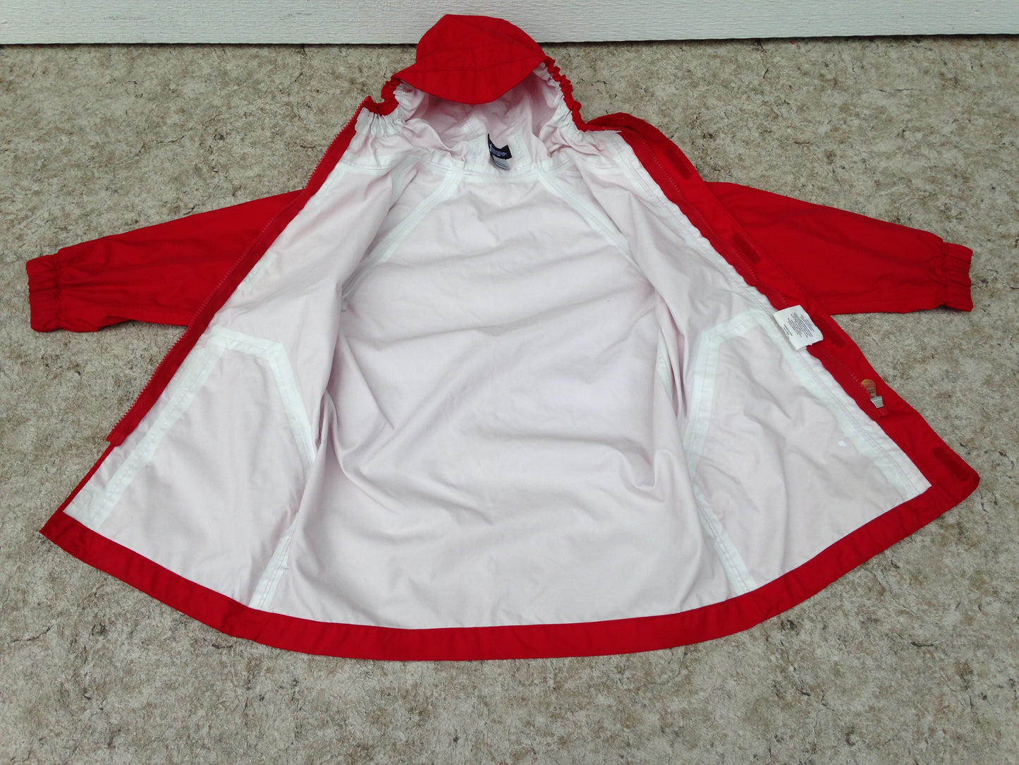 Rain Coat Child Size 5 MEC Red With Reflectors Waterproof Excellent