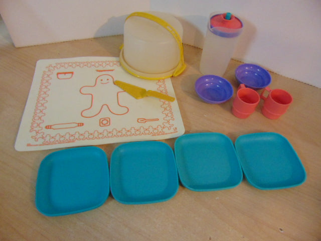 Tupperware Tuppertoys Vintage Tea and Dinner Set Pastel