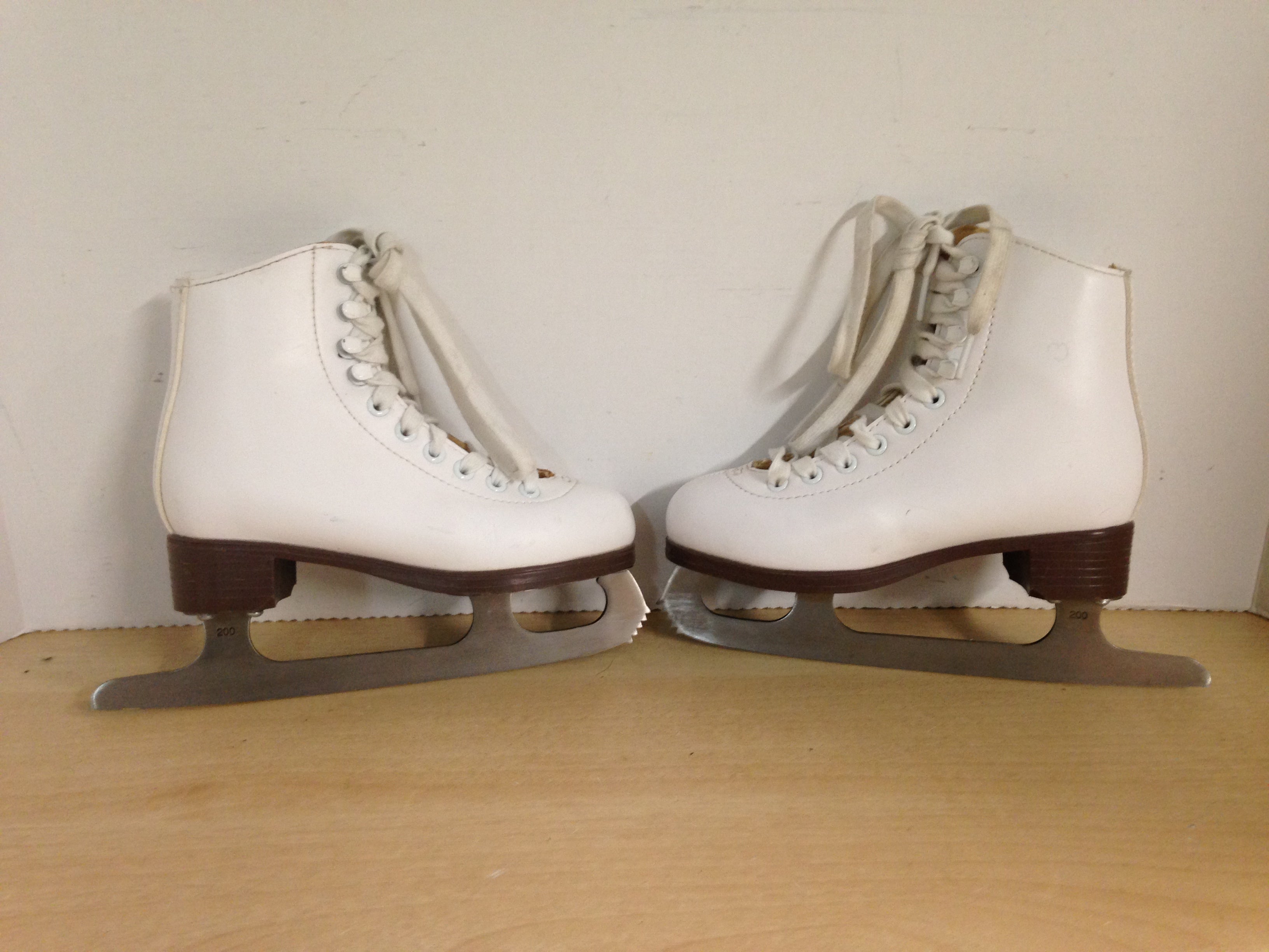 Jackson deals ice skates size 13