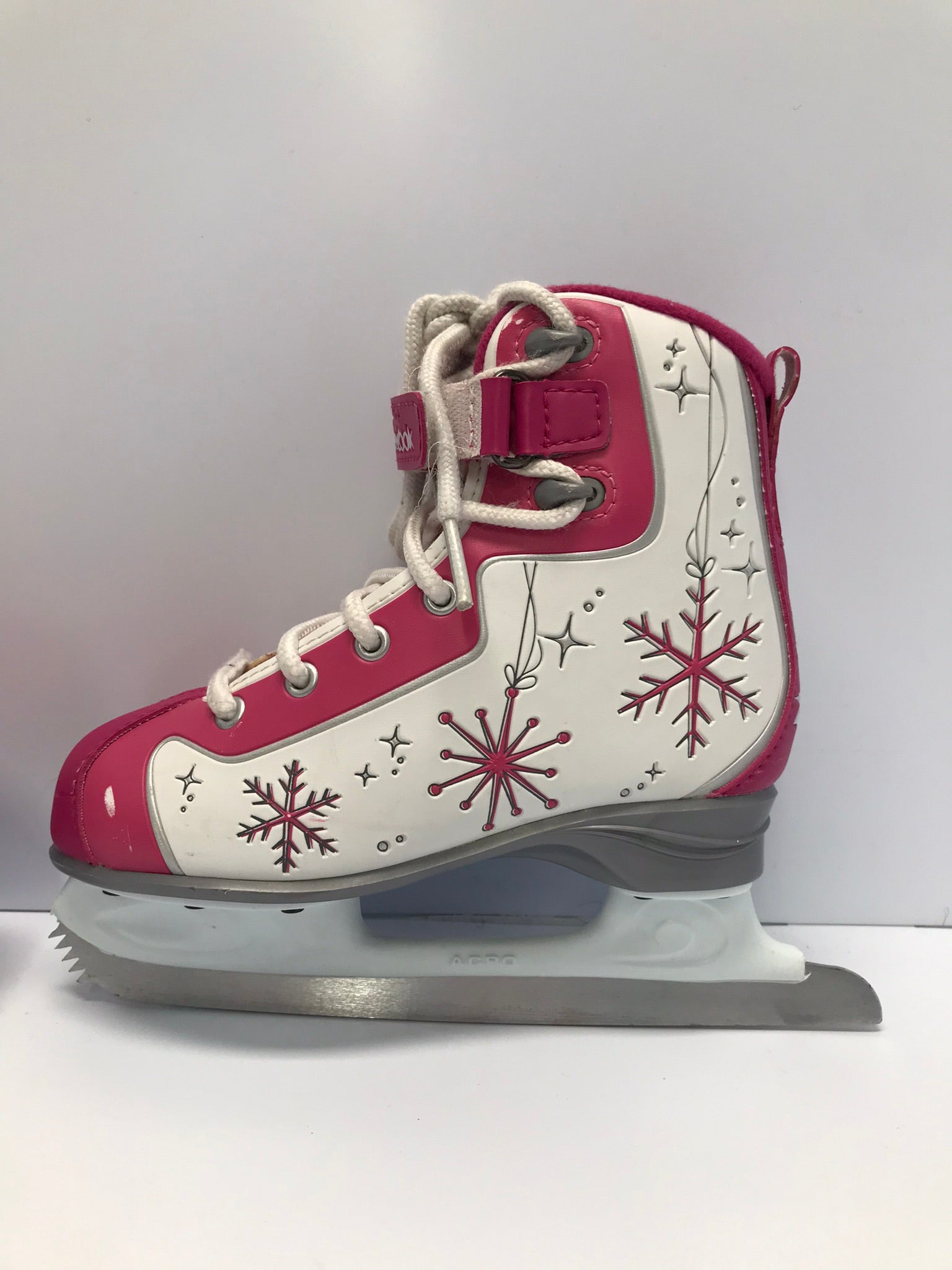 Reebok sales figure skates