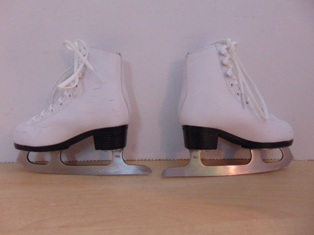 Figure Skates Child Size 9 Toddler Hespeler Excellent