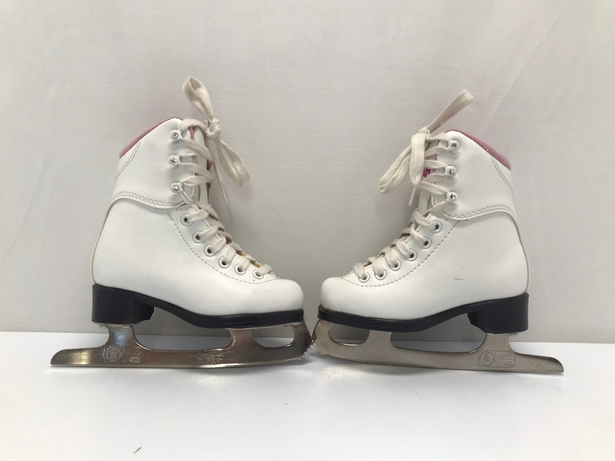 Toddler ice skates size on sale 9