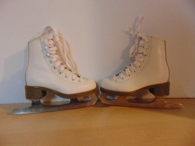 Figure Skates Child Size 8 Toddler Glacier 170