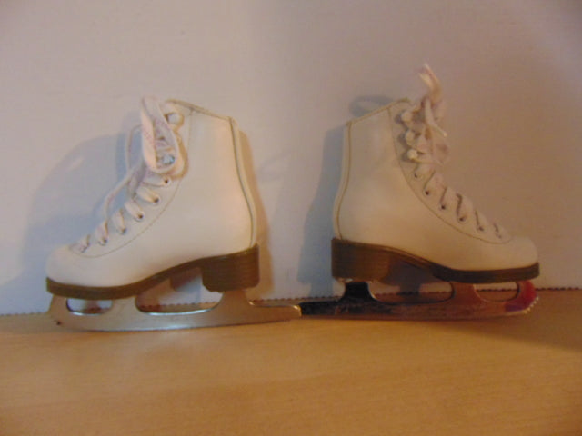 Figure Skates Child Size 8 Toddler Glacier 170