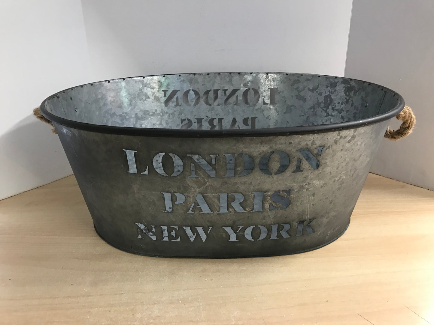 Home and Cottage Large Galvanized Basket Bucket With Rope Handles London Paris New York 24 x 18 x 10 inch RARE