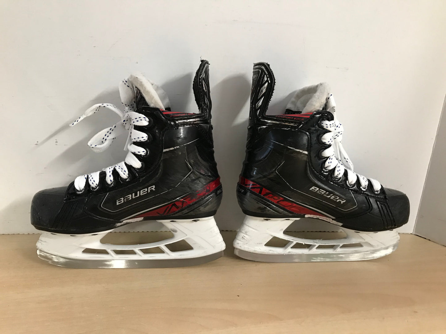 Hockey Skates Child Size 13 Shoe Size Bauer X Shift Pro Excellent