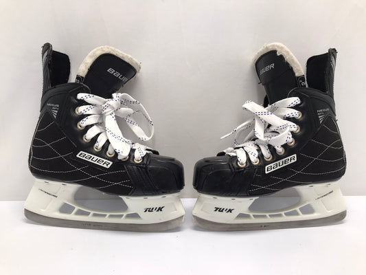 Hockey Skates Child Size 3 Shoe Size Bauer Nexus As New